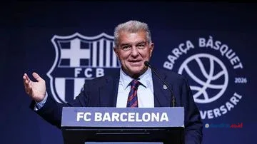 Ambisi Barcelona: Sapu Bersih Empat Gelar Musim Ini
