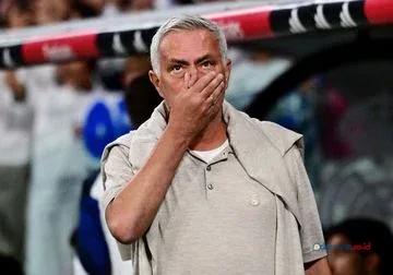 Mourinho Tolak Portugal, Pilih Real Madrid