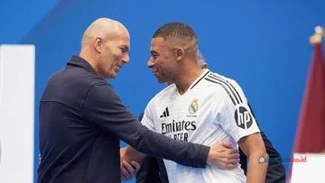 Mbappe: Dilatih Zidane di Timnas Prancis Bak Film