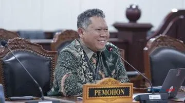 Jaminan Nomor HP Tetap Sama Meski Ganti Operator Digugat ke MK