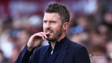 MU Gagal Menang, Carrick: Own Goal Lisandro Apes