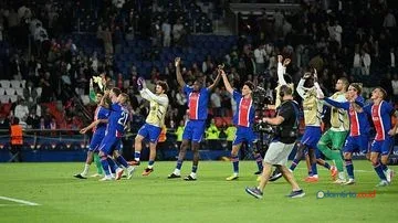 PSG dan Barcelona Puncaki Klasemen Awal Liga Champions