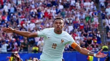 Mbappe Pede Capai 100 Gol Prancis Terinspirasi Ronaldo-Messi