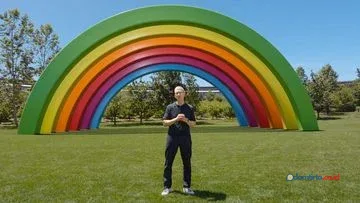 Tantangan Besar Apple di Bawah Tim Cook Selama 15 Tahun