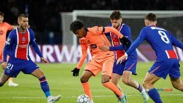 Strategi Pressing PSG Lumpuhkan Barcelona di Lapangan