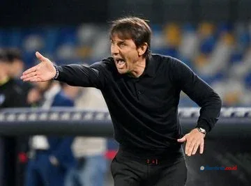 Antonio Conte dan Dua Syaratnya untuk Manchester United