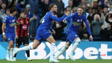 Chelsea Libas Bournemouth 5-1, Pedro dan Henderson Gemilang