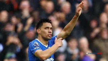 Gol Spektakuler Diego Gomez: Tendangan Jarak Jauh Menggemparkan
