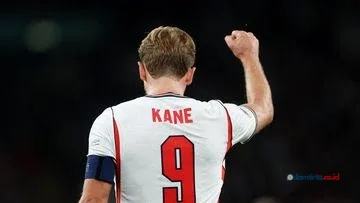 Harry Kane Raih Trofi Gerd Muller 2026: Pengakuan Striker Terbaik