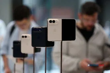 iPhone Duo Meluncur Perdana, Antrean Panjang di Australia