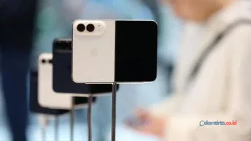 Uji Ketahanan iPhone Ekstrem: Api, Pisau, Pasir Bikin Ngilu!