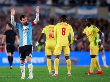 Lionel Messi Pensiun dari Argentina: Simak Rekor Lengkapnya