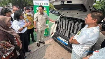 Grab dan OVO Dukung Digitalisasi Program Makan Bergizi Gratis
