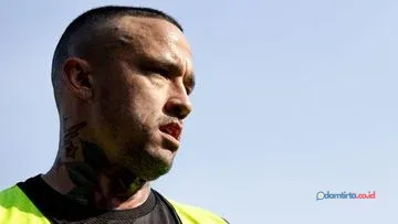 Radja Nainggolan Ungkap Gaji Fantastis di Bhayangkara FC