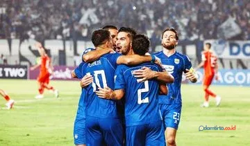Debut Gemilang Sandy Walsh di Persib Bandung: Igor Tolic Puas