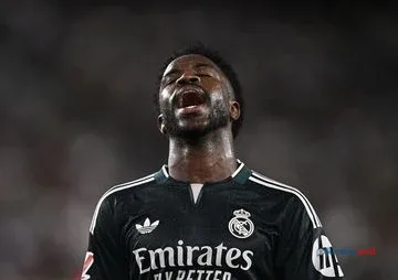 Jose Mourinho Prihatin Lihat Performa Vinicius Jr