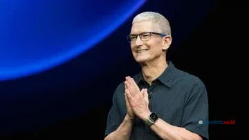Tim Cook Kunjungi China, Apple Perkuat Investasi Manufaktur